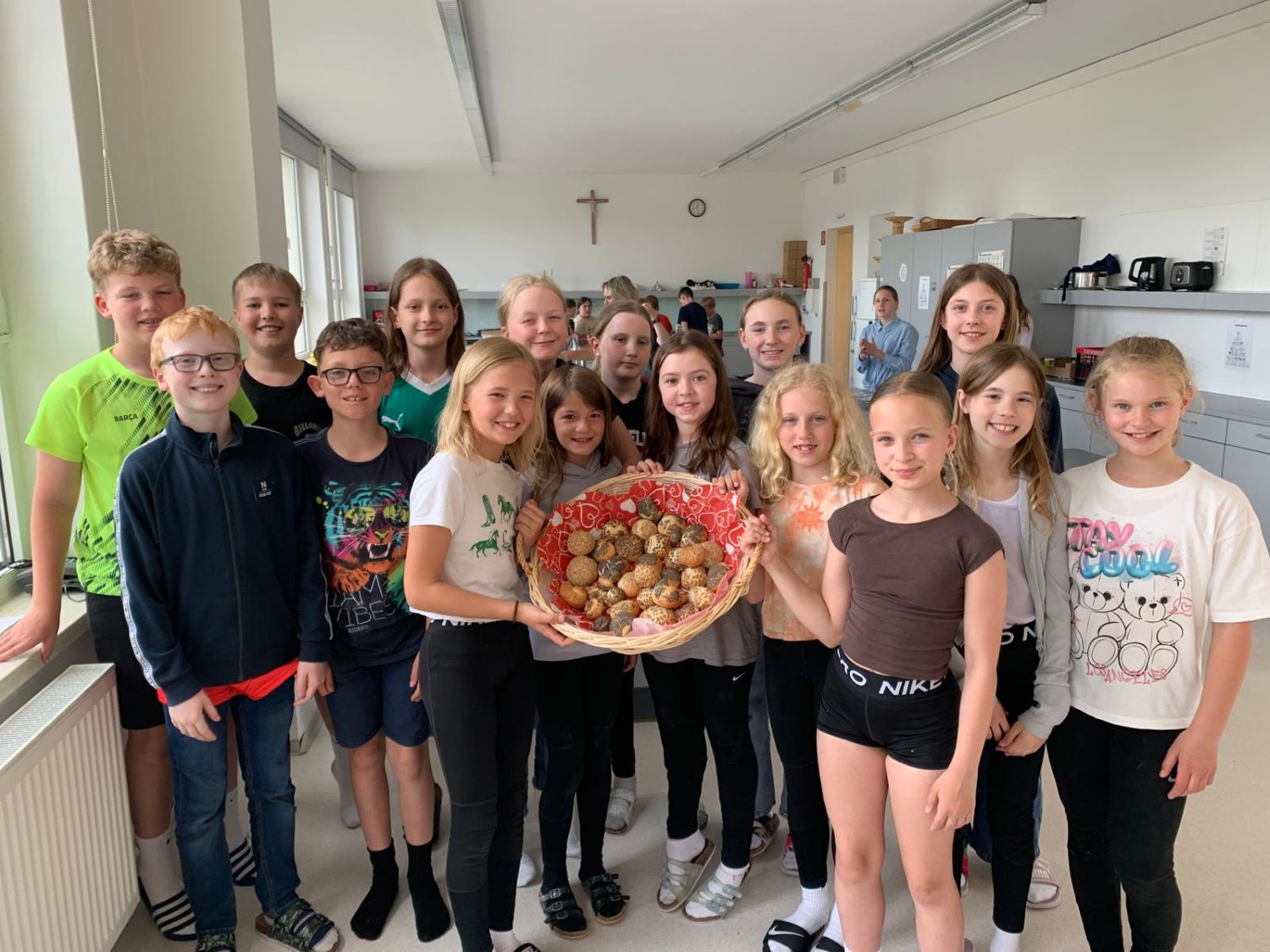 Kinder mit gesunder Jause