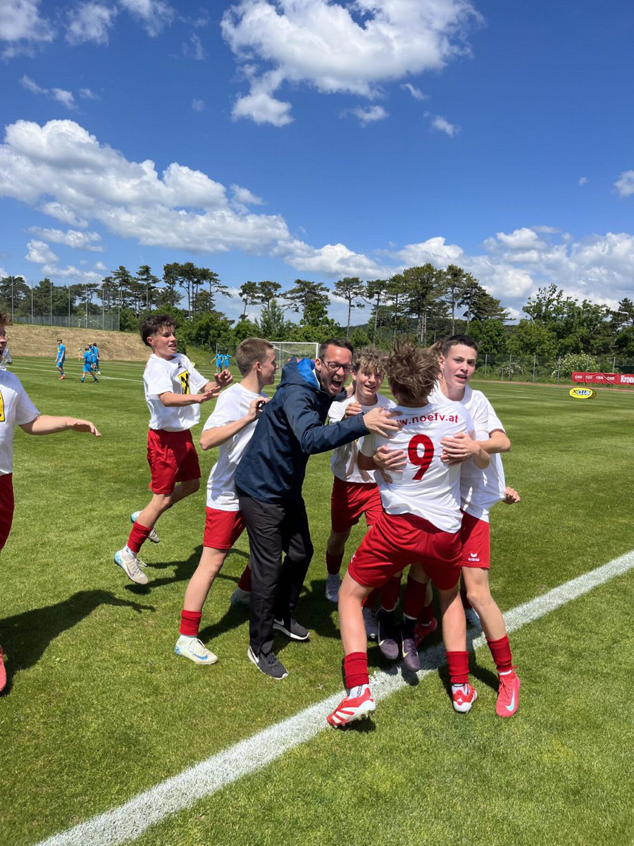 U15 holt den ersten Landesmeistertitel für unsere Schule!