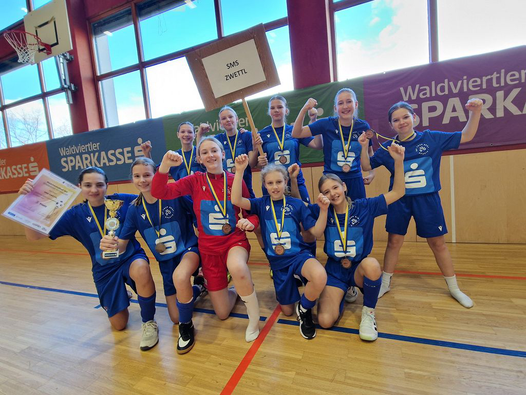 Mädchen-Futsal-Landesfinale: Platz 3 für unser Team!